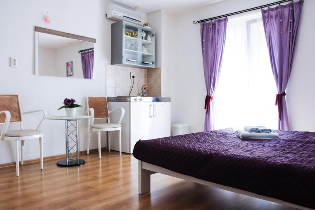 Apartments By The Sea Makarska - 15200 ภายนอก รูปภาพ